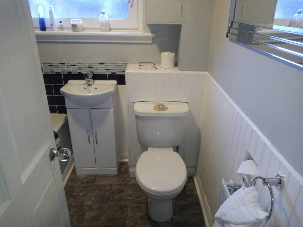 3-bed House, Sleeps 5, 5 min Walk From City Centre — photo 3
