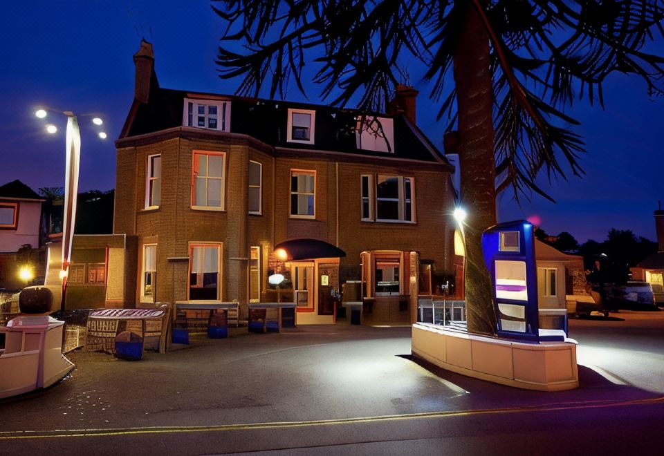 The Glenmoriston Townhouse Hotel